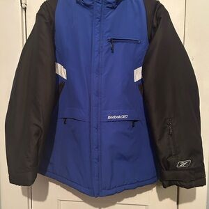 Vintage Reebok Winter Coat Blue Black White SIZE Youth Boys XL (18-20)